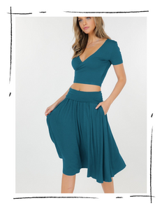Teal Midi Skirt With Banded Waist And Pockets